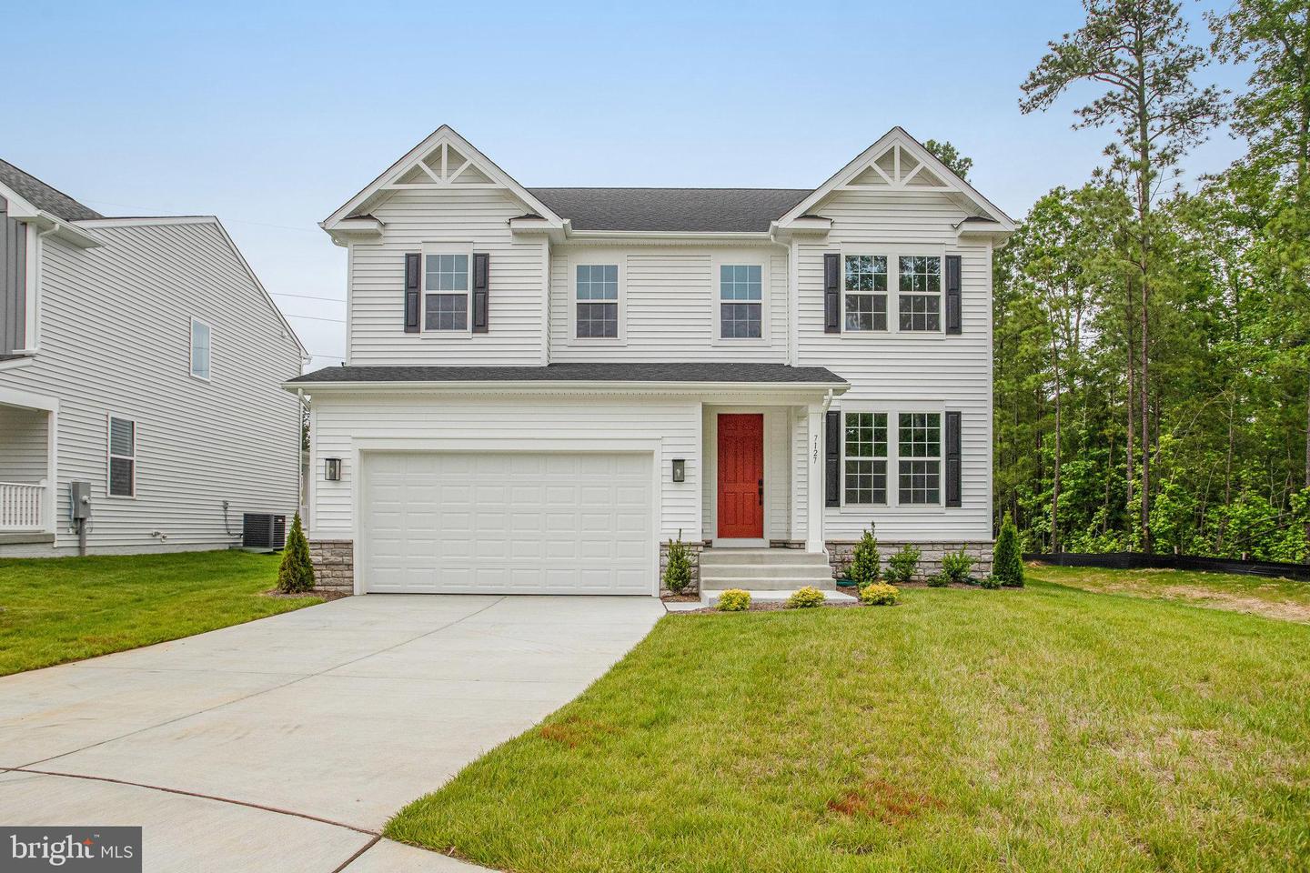 7127 BRAXTON CT Property Photo 1