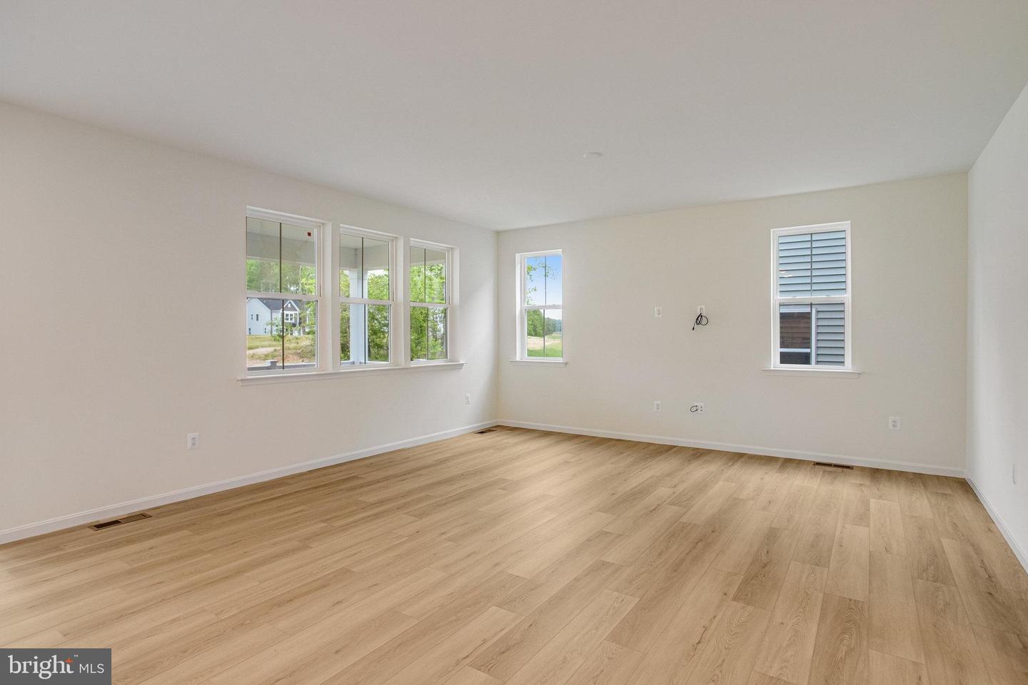 7107 Braxton Ct Property Photo 9