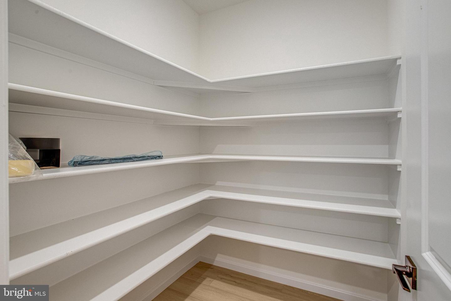 7107 Braxton Ct Property Photo 16