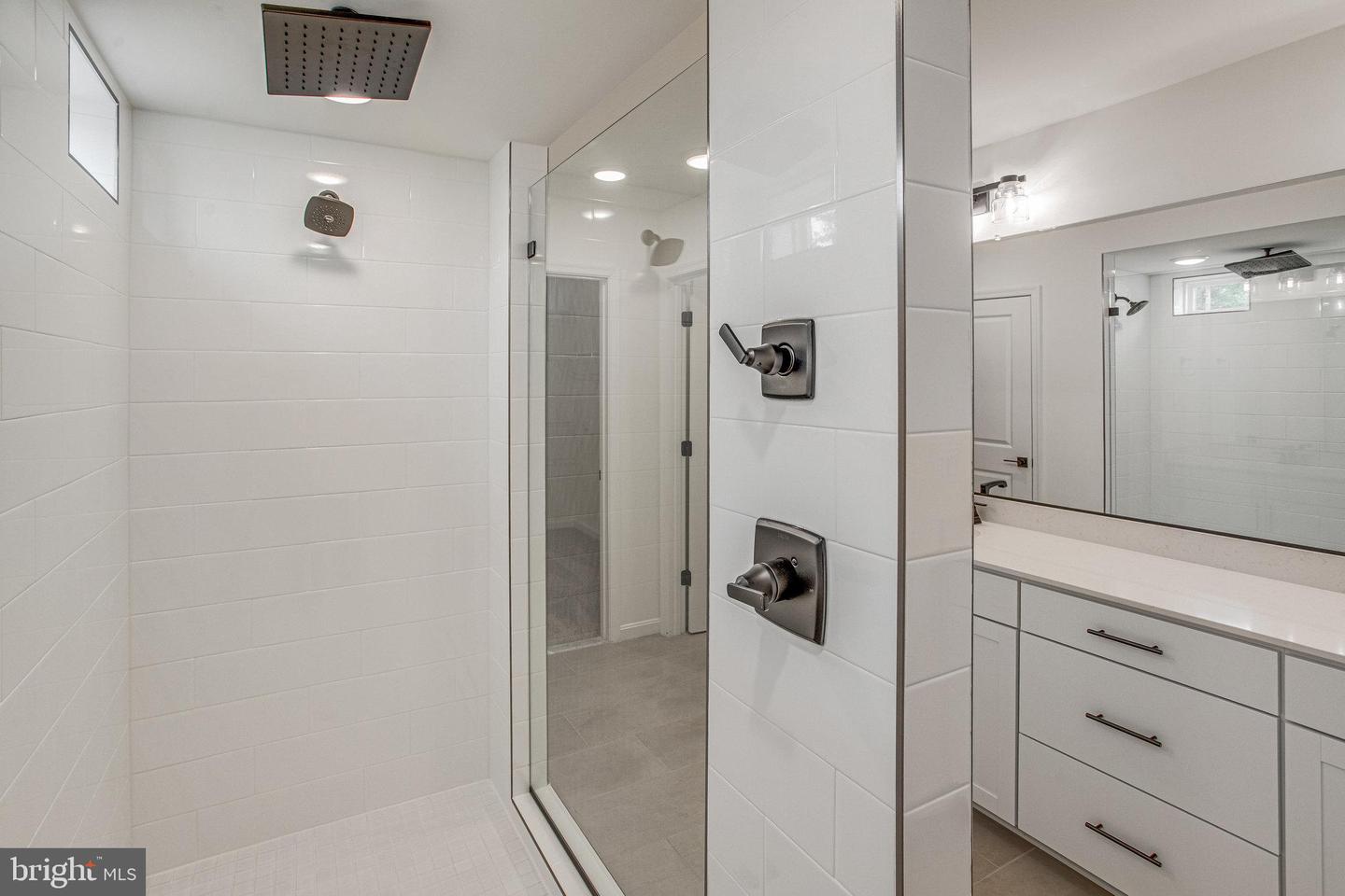 7107 Braxton Ct Property Photo 23