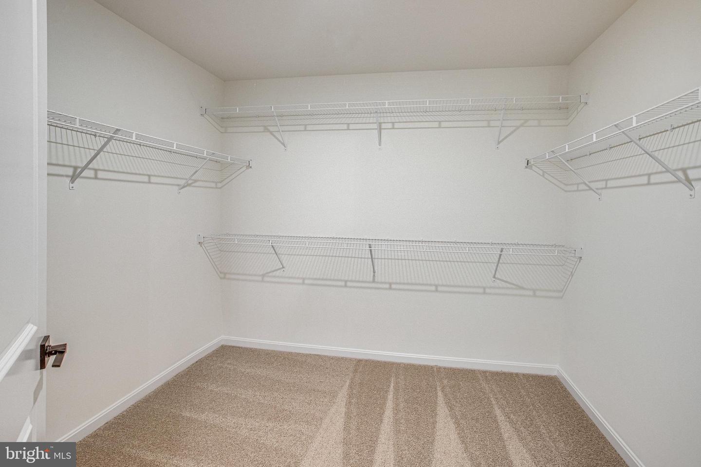 7107 Braxton Ct Property Photo 24