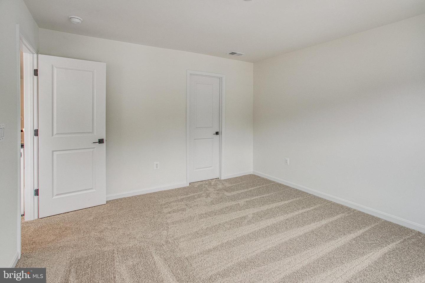 7107 Braxton Ct Property Photo 32