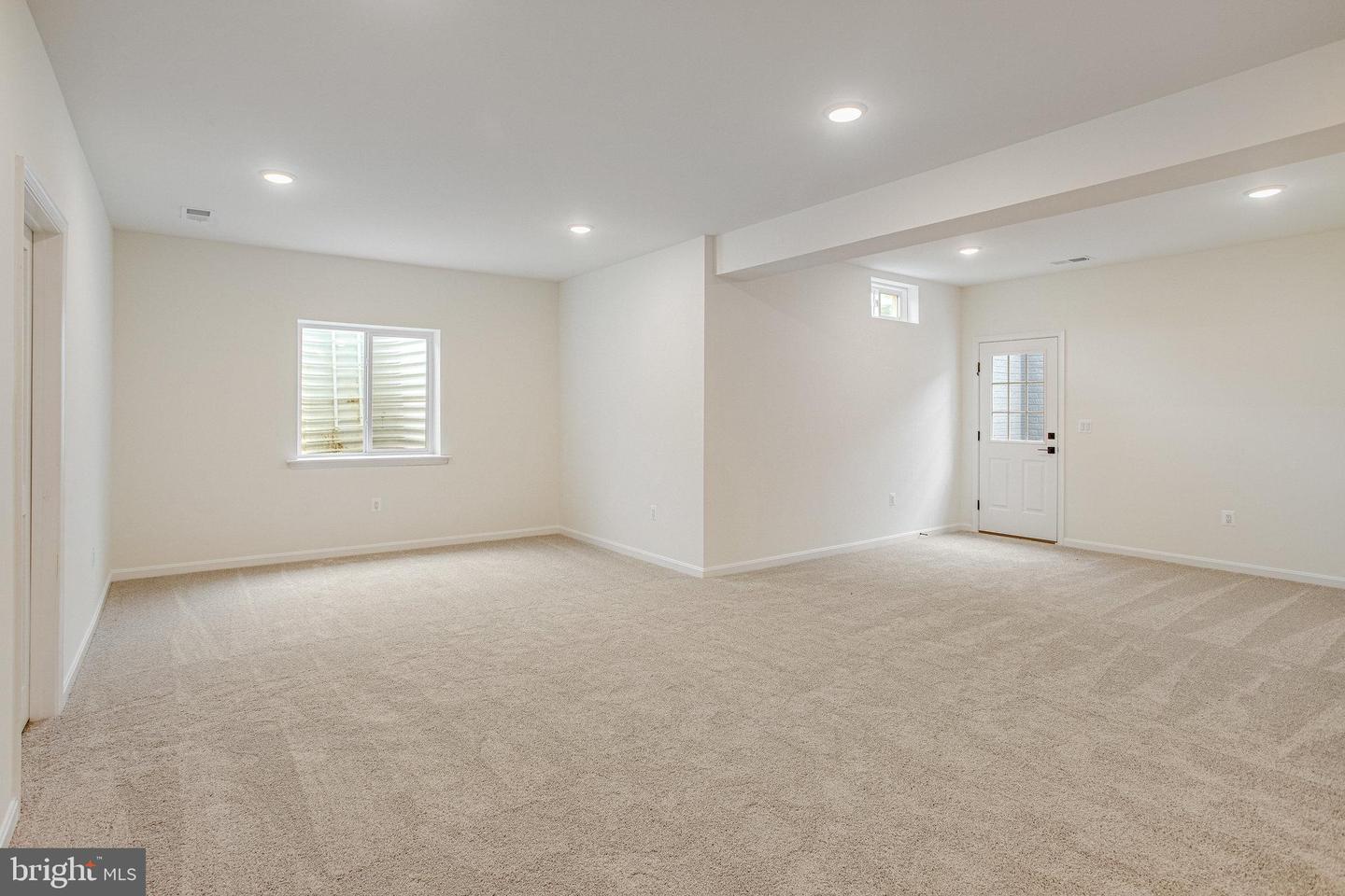 7107 Braxton Ct Property Photo 41