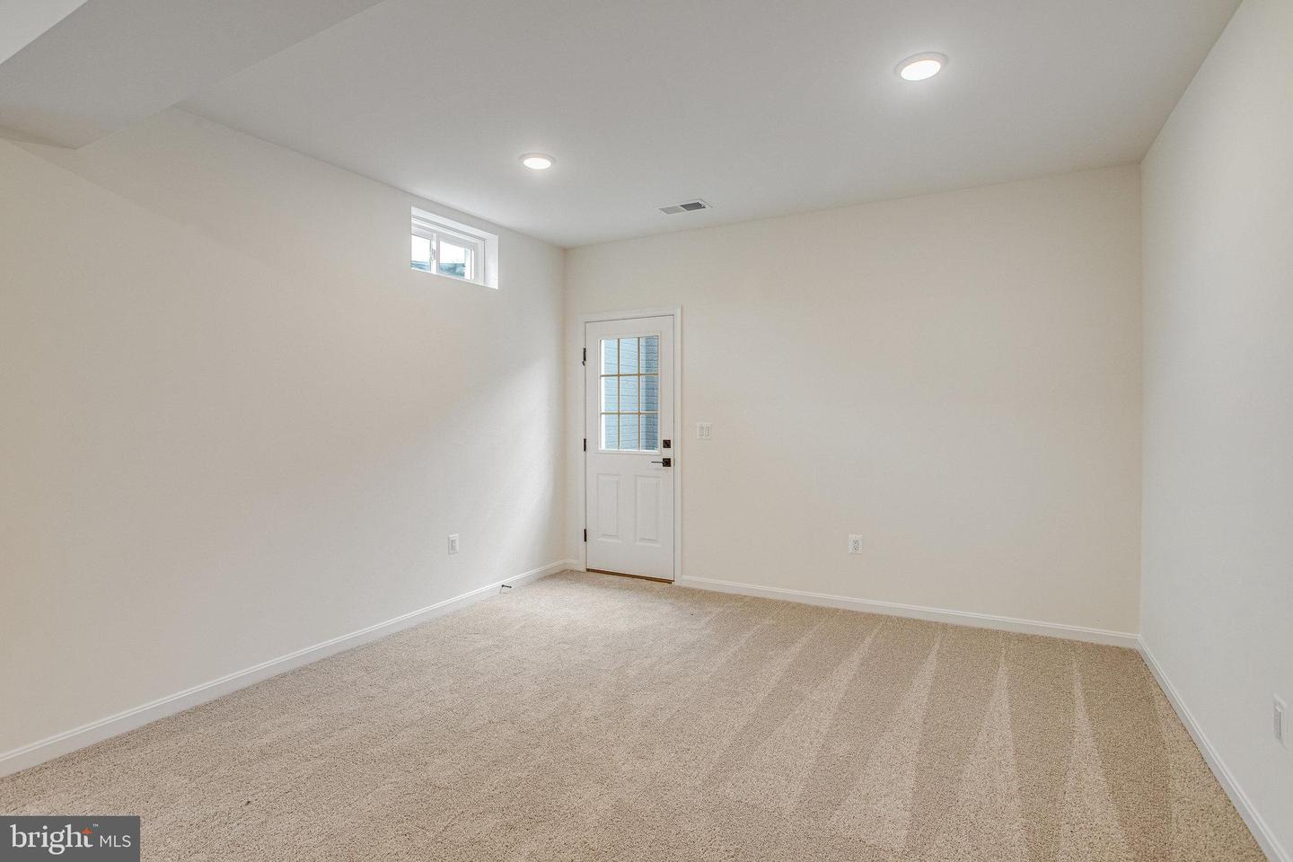 7107 Braxton Ct Property Photo 43