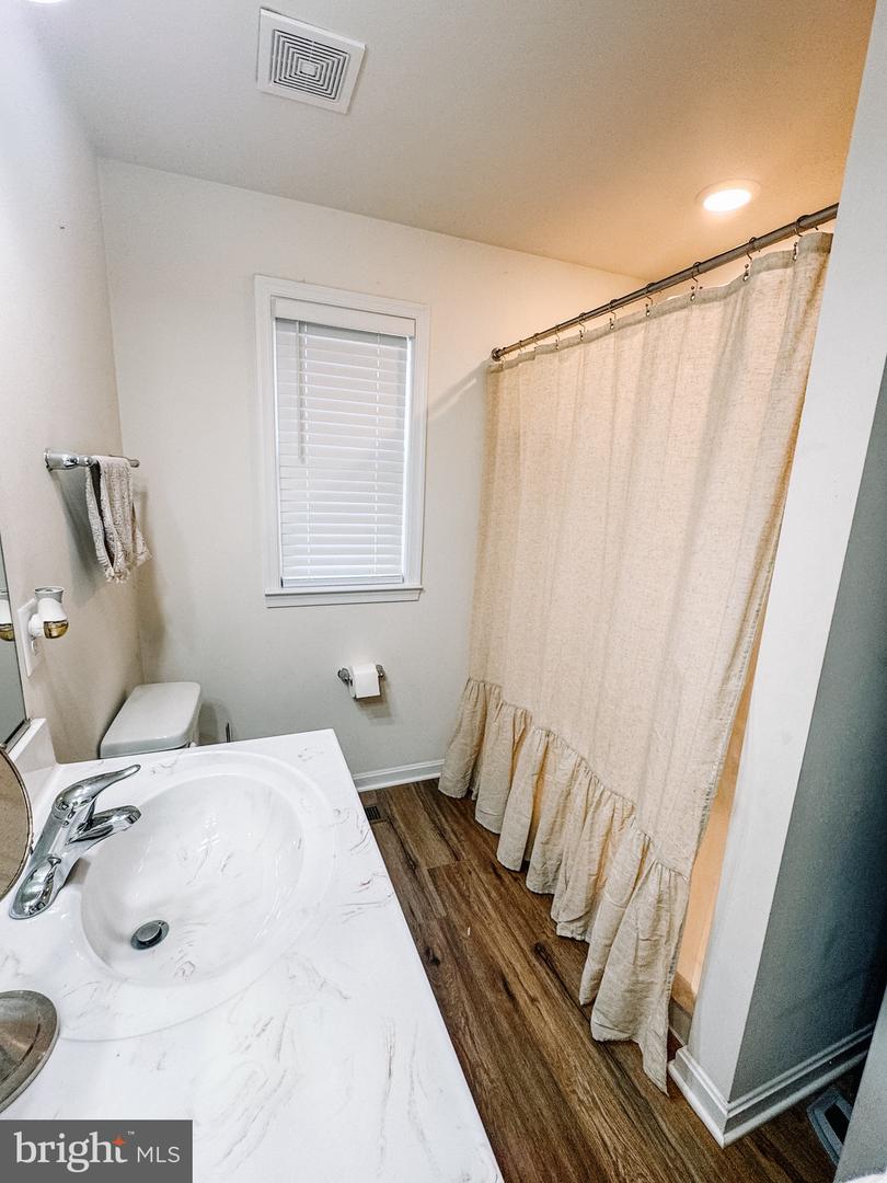 524 Redground Dr Property Photo 7