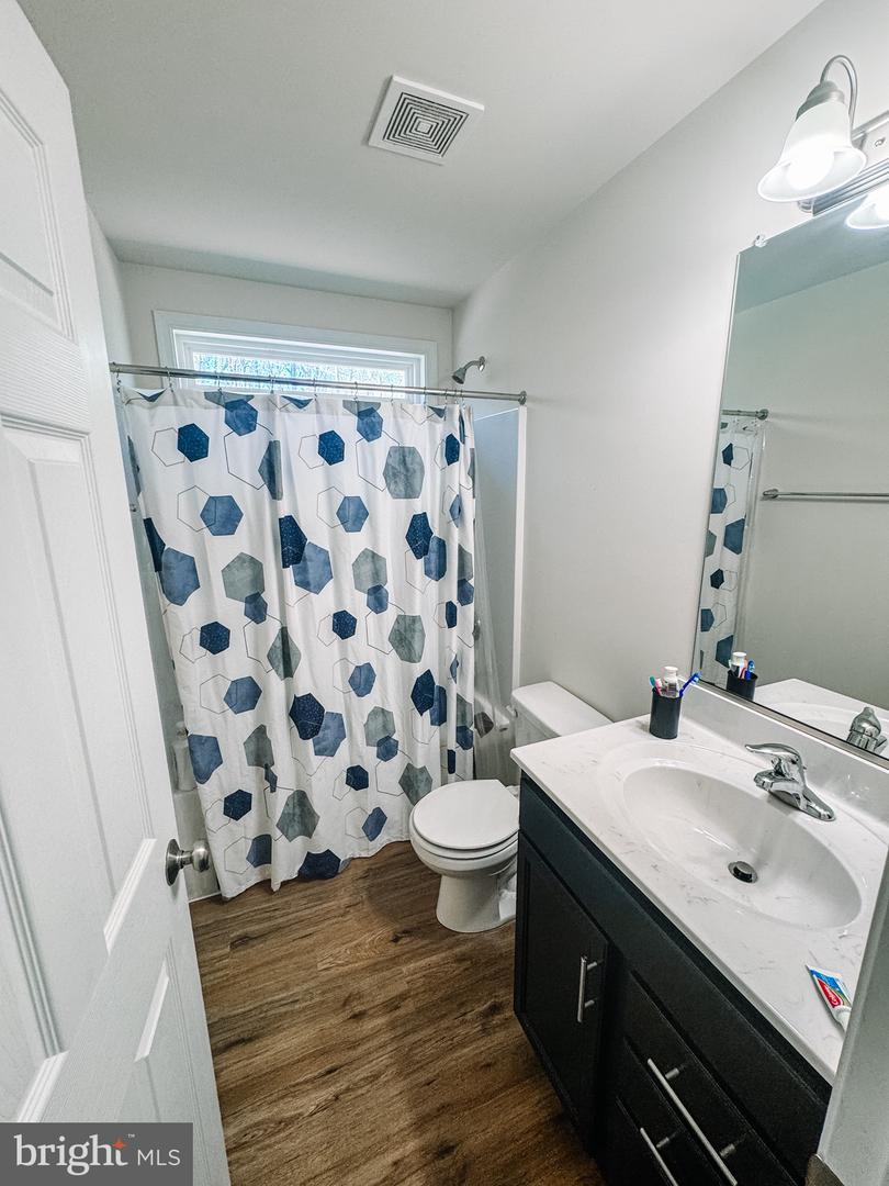 524 Redground Dr Property Photo 8