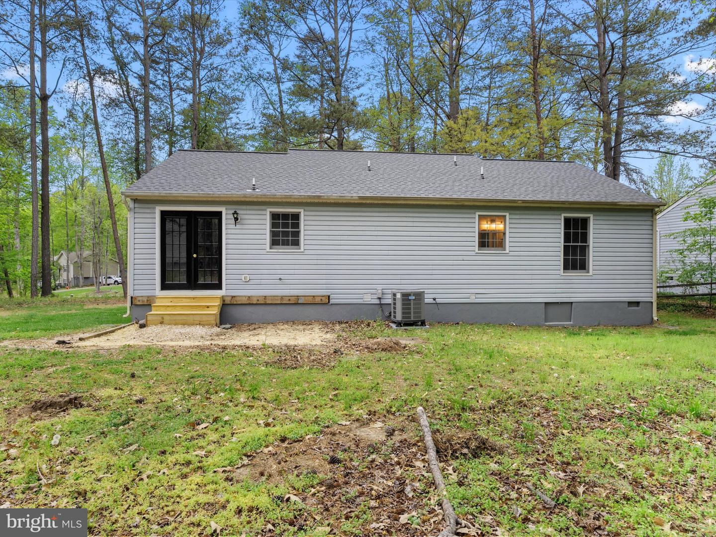 104 Independence Dr Property Photo 17