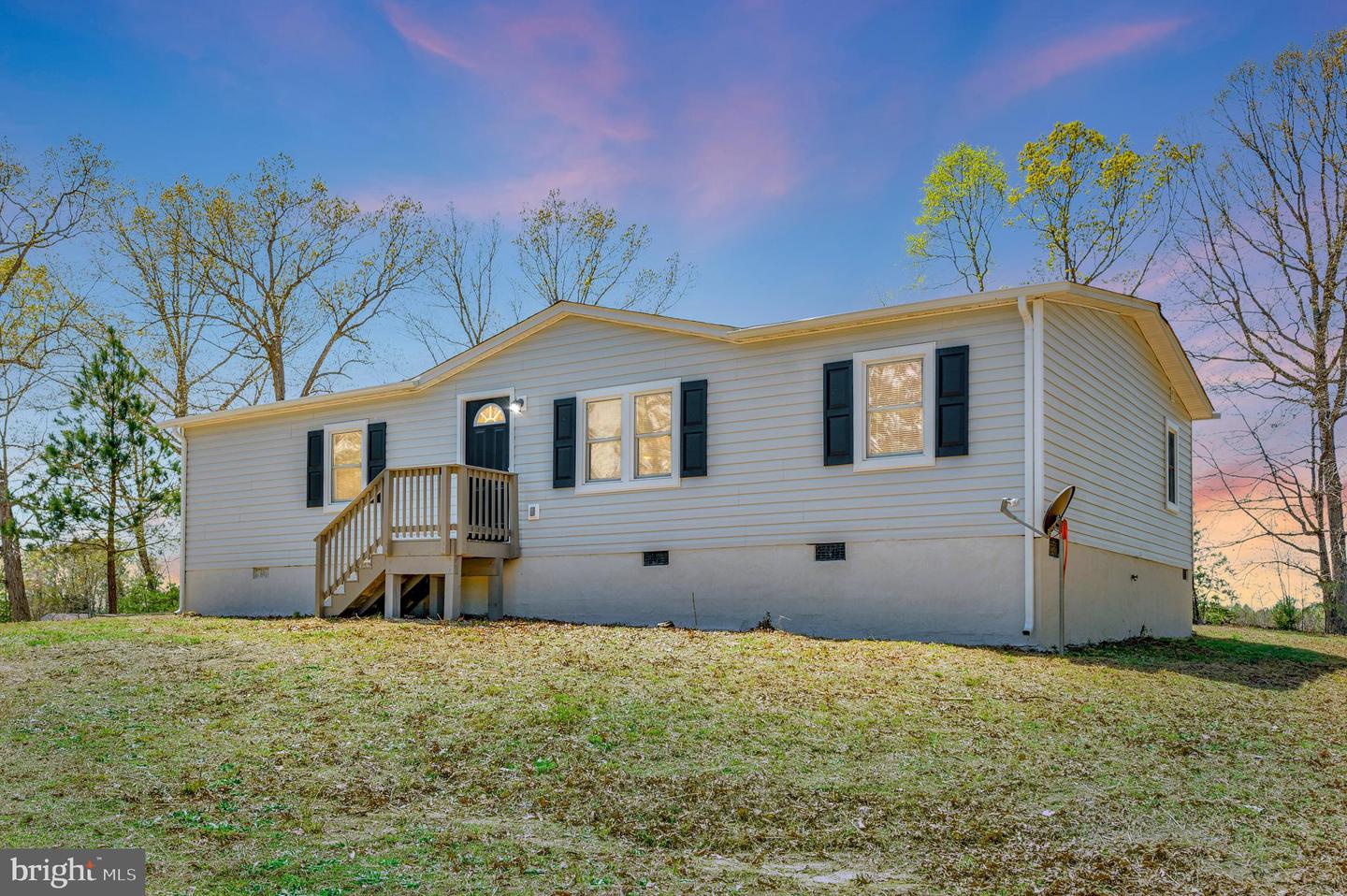 20280 Alps Dr S Property Photo