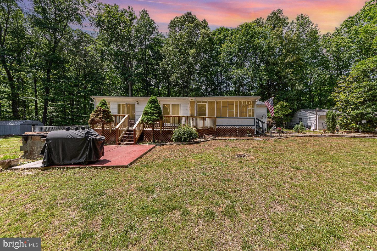 6322 Powers Ln Property Photo 1