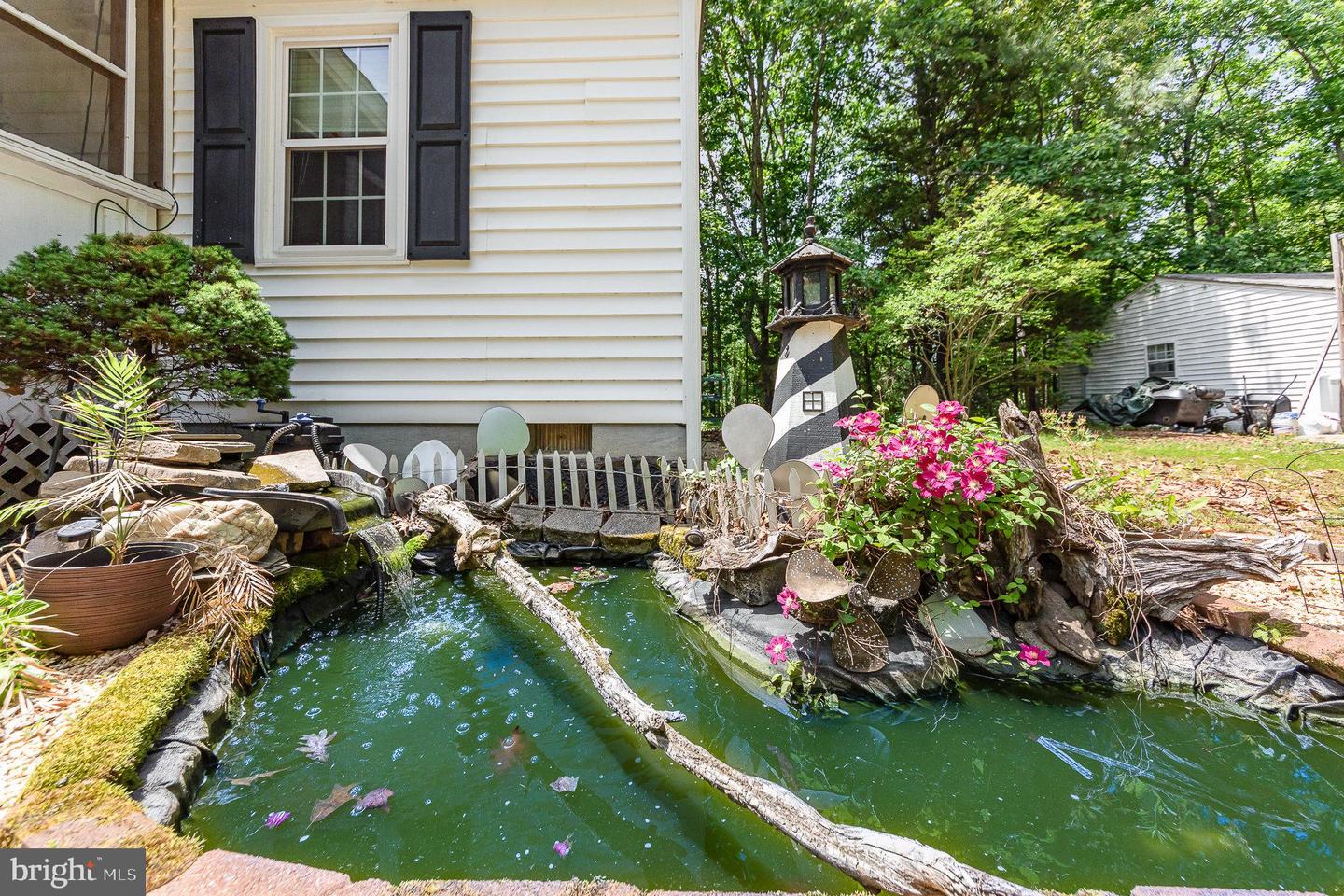 6322 Powers Ln Property Photo 3