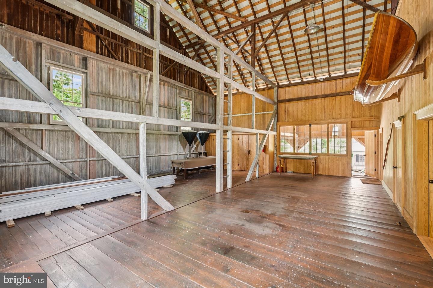 23348 Tidewater Trl Property Photo 54