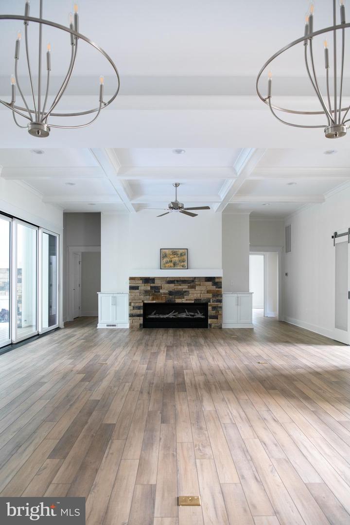 30079 Goose Point Ct Property Photo 27