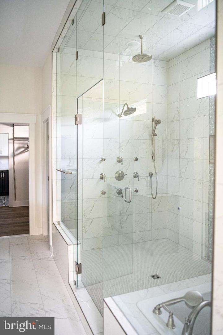 30079 Goose Point Ct Property Photo 68