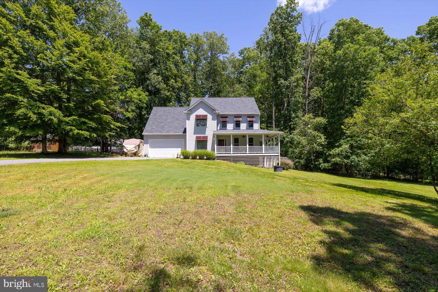 27 Athens Ln Property Photo 5
