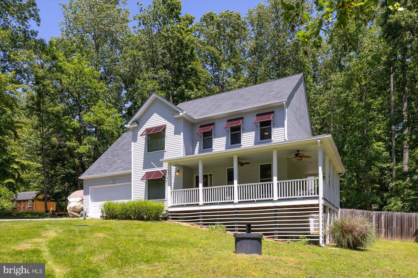 27 Athens Ln Property Photo 7