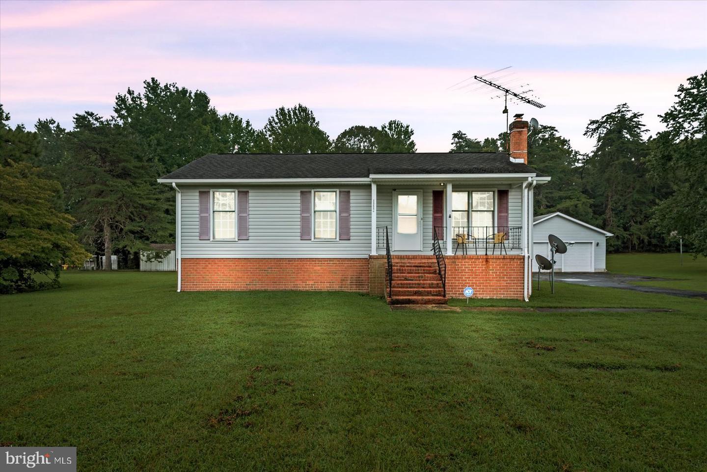 12224 Ladysmith Rd Property Photo 1