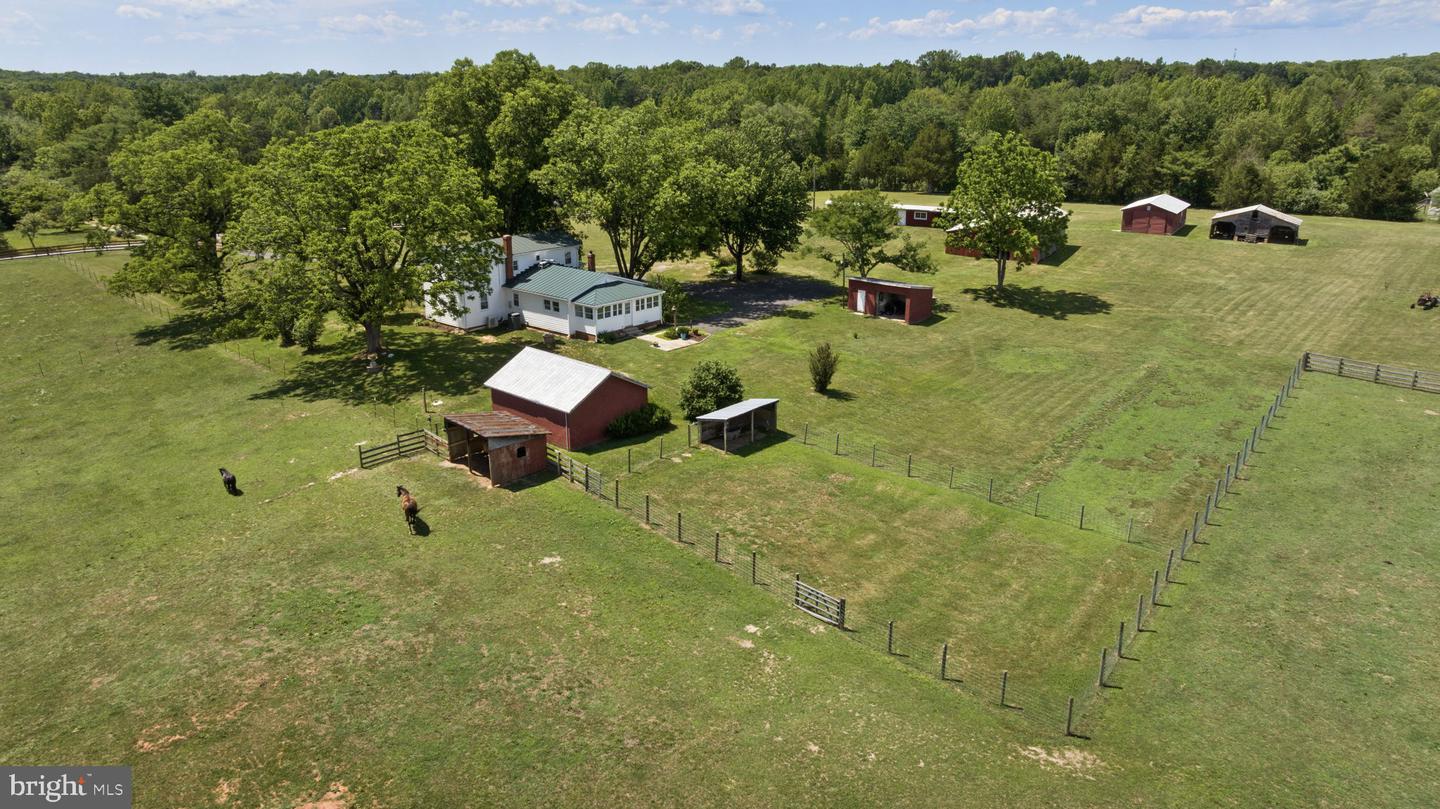 1815 Country Rd Property Photo 64