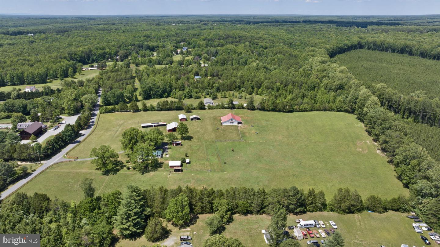 1815 Country Rd Property Photo 101