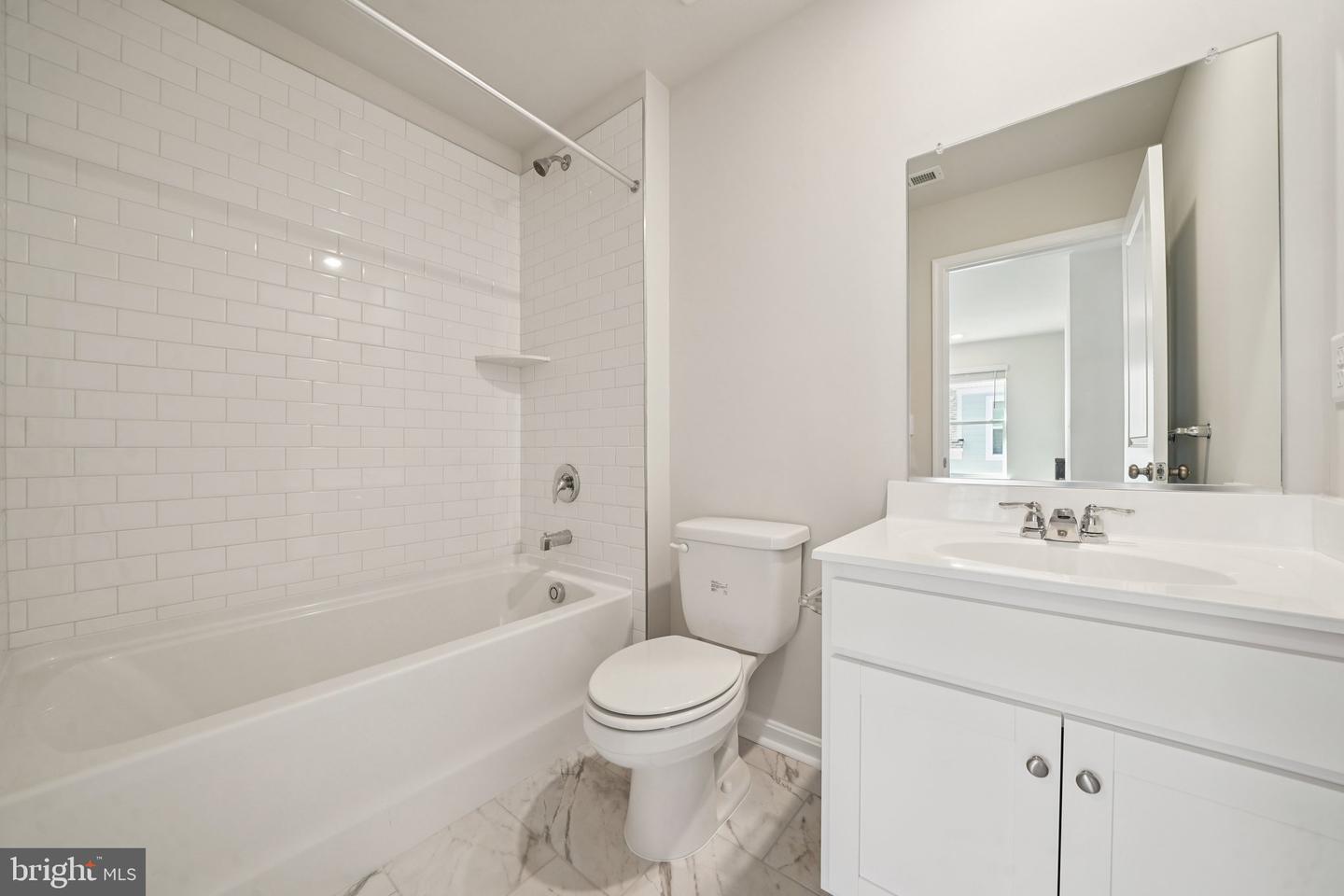 17498 Meriwether Lewis St Property Photo 19