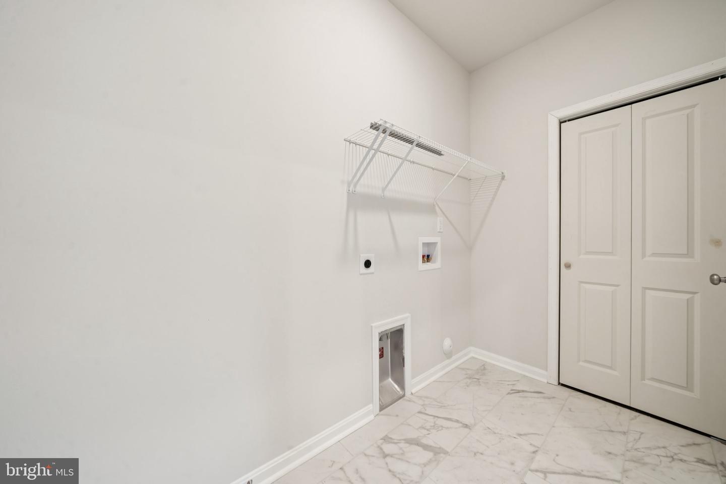 17498 Meriwether Lewis St Property Photo 20