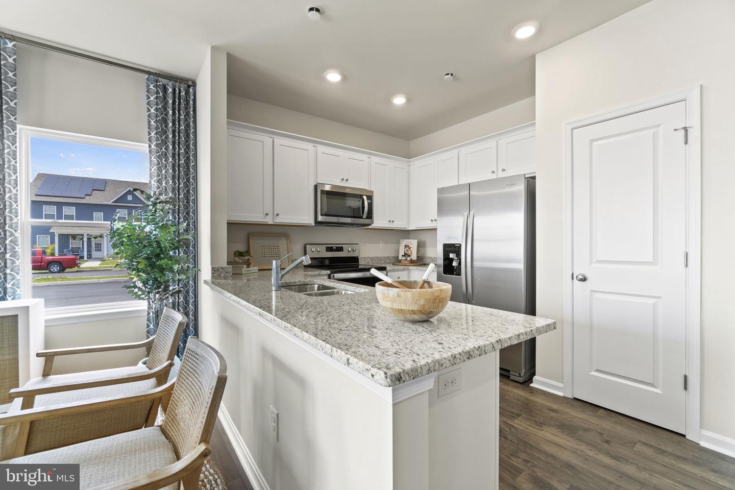 17402 CLARK & YORK BLVD Property Photo 1