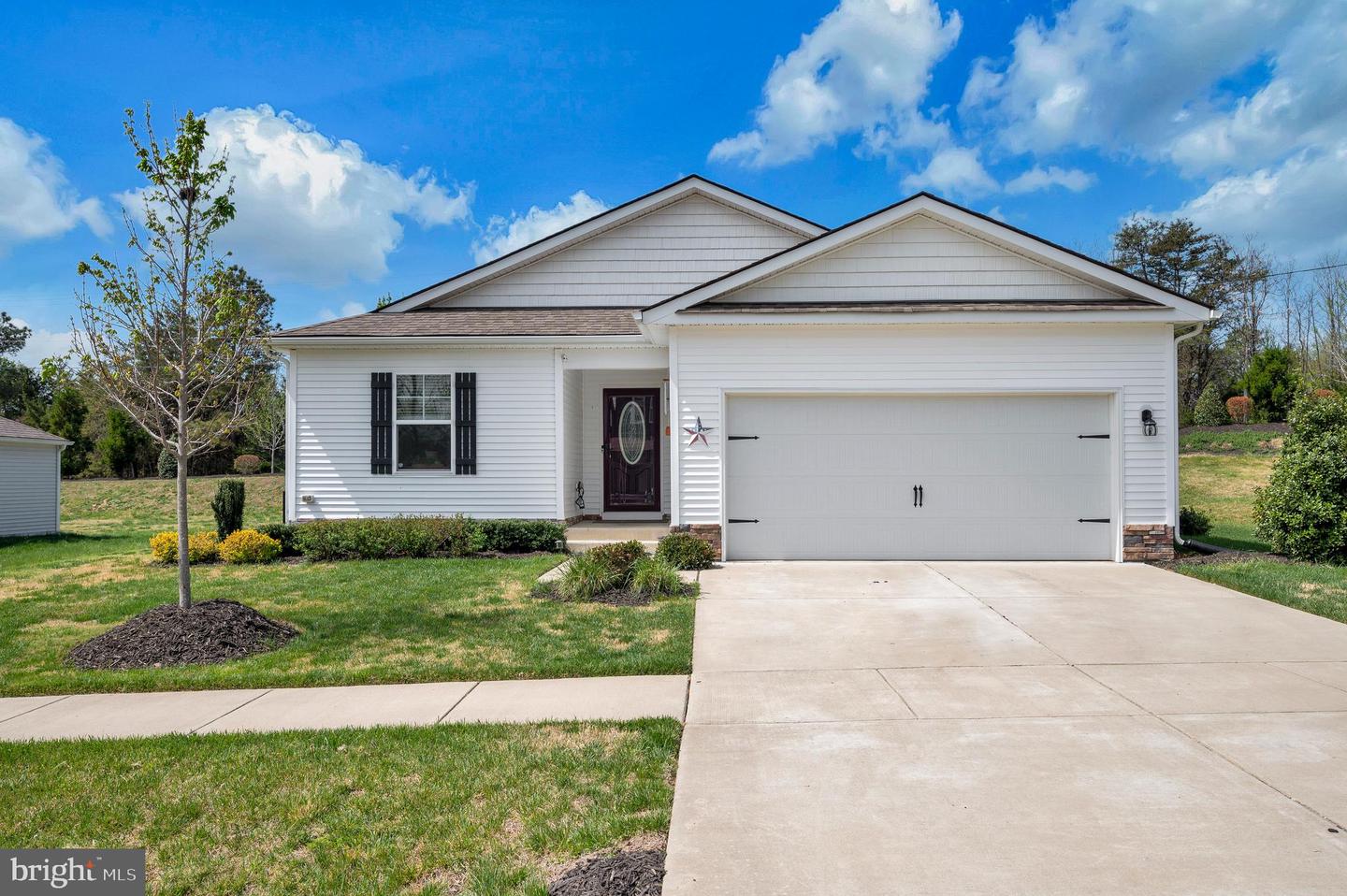 16032 Grant Ct Property Photo 1