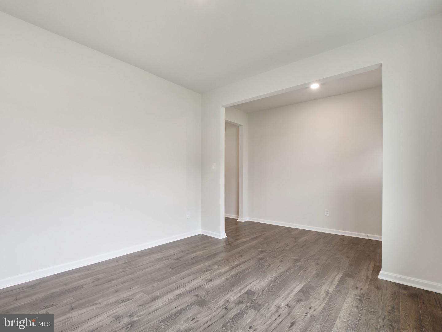 6286 Sterling Way Property Photo 12