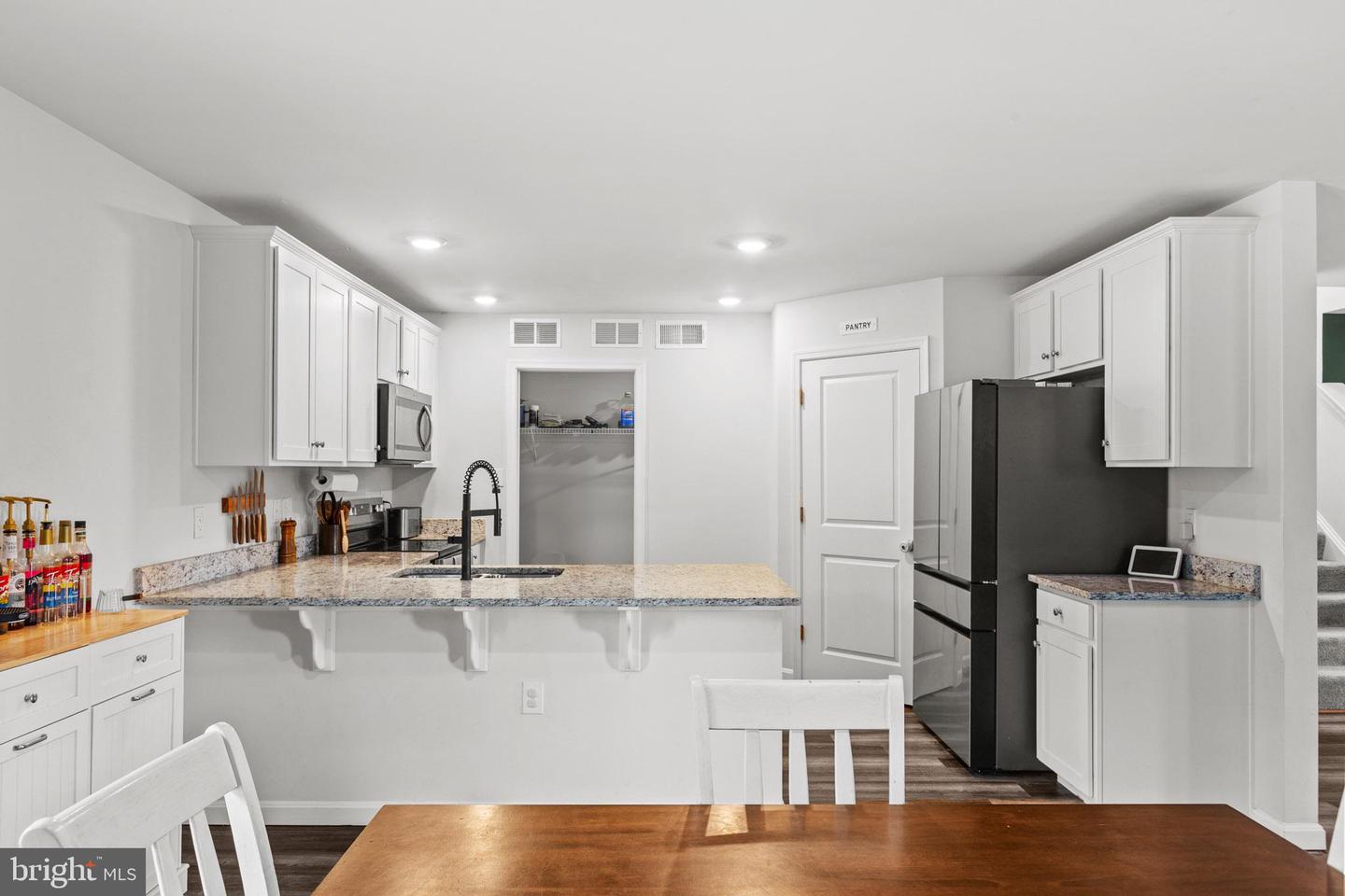 6659 Sacagawea St Property Photo 13