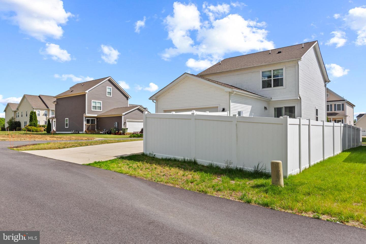 6659 Sacagawea St Property Photo 33