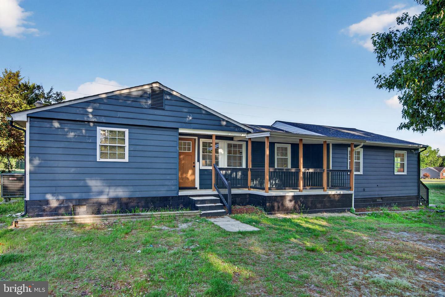 22045 Carters Gate Rd Property Photo 1