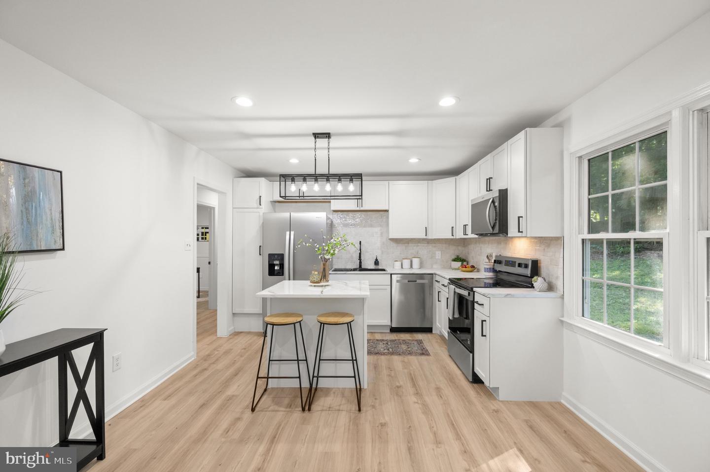 3 Boston Cv Property Photo 2