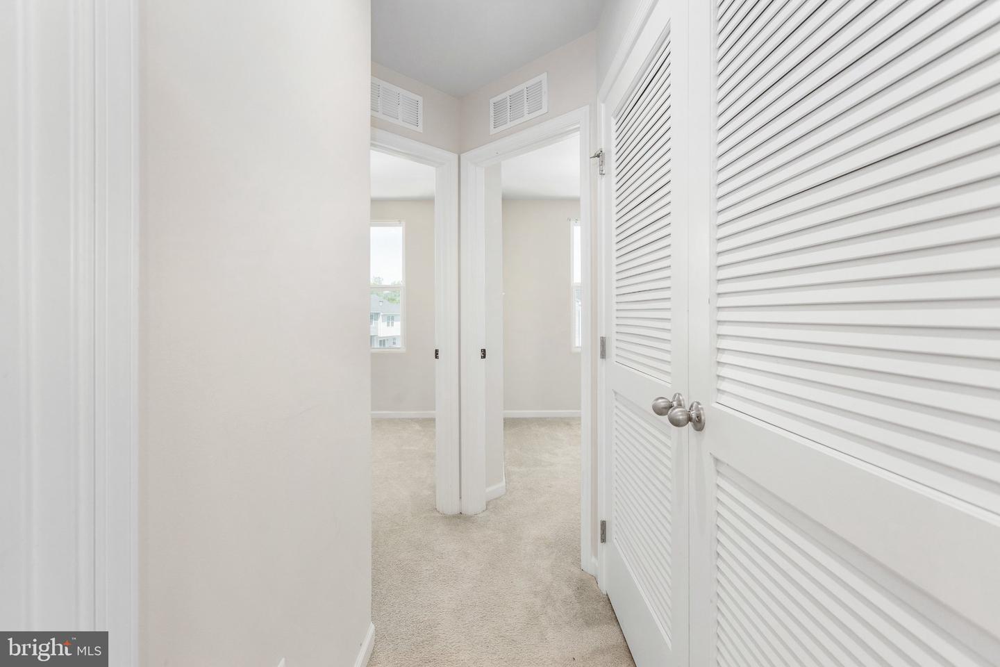 18240 Capital Ct Property Photo 32