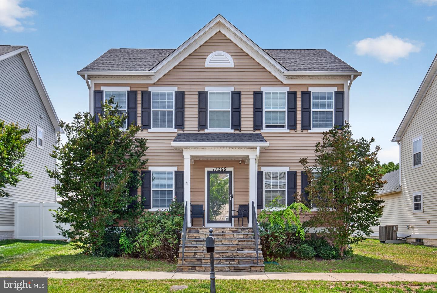 17266 DAY LILY DR