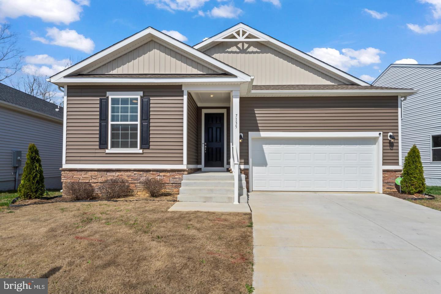 7135 State Way Property Photo 1