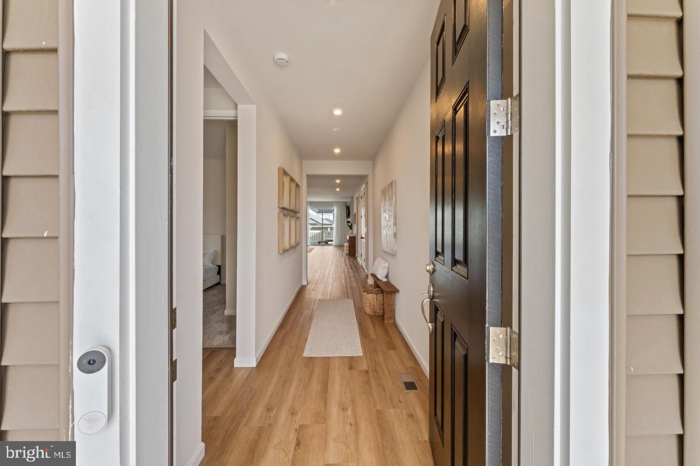 7135 State Way Property Photo 4