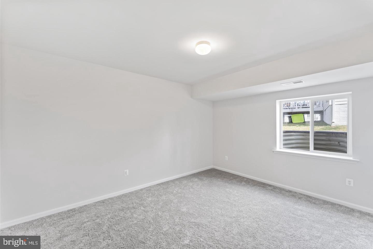 7135 State Way Property Photo 17