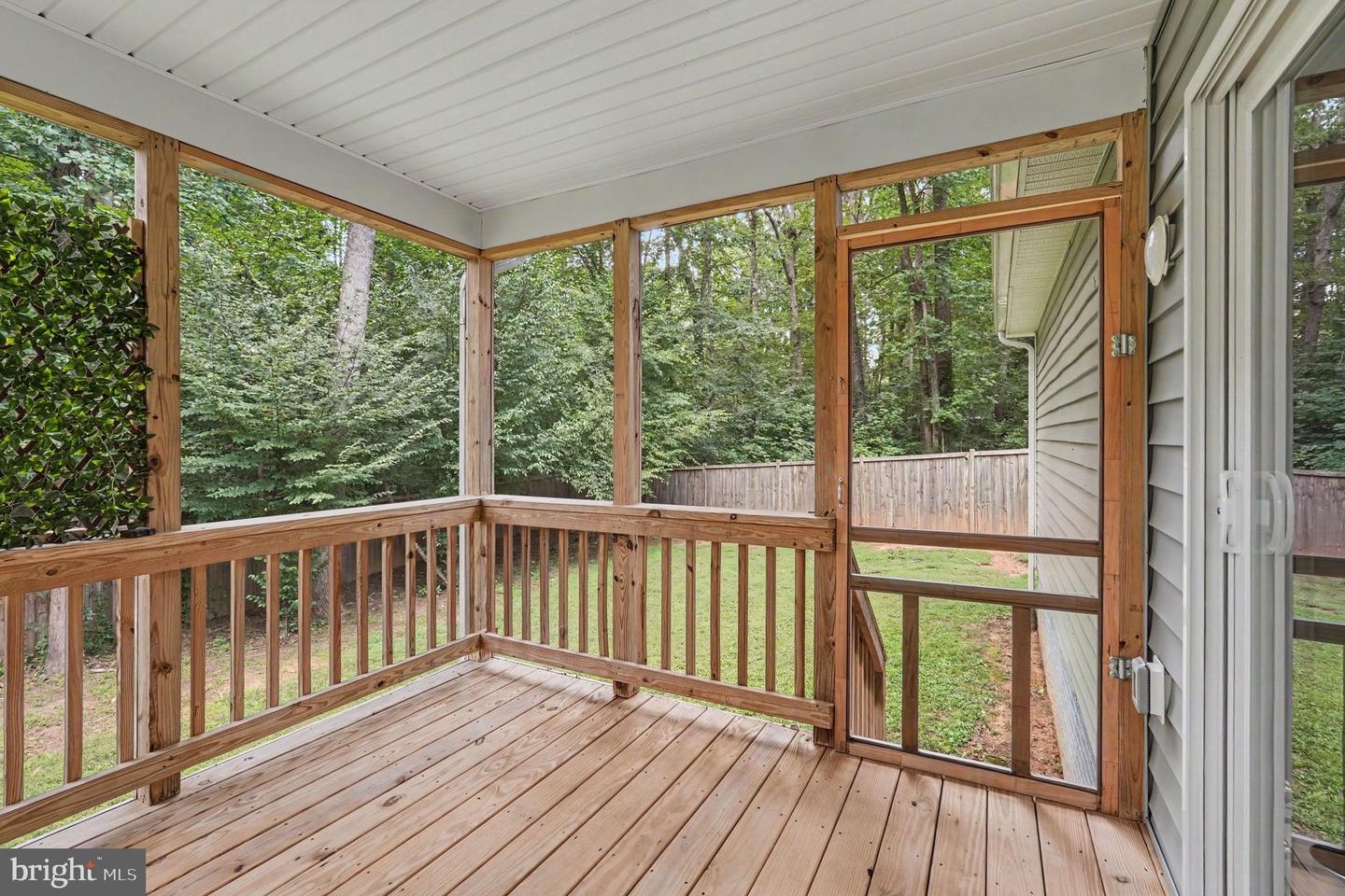 219 Sea Cliff Dr Property Photo 21