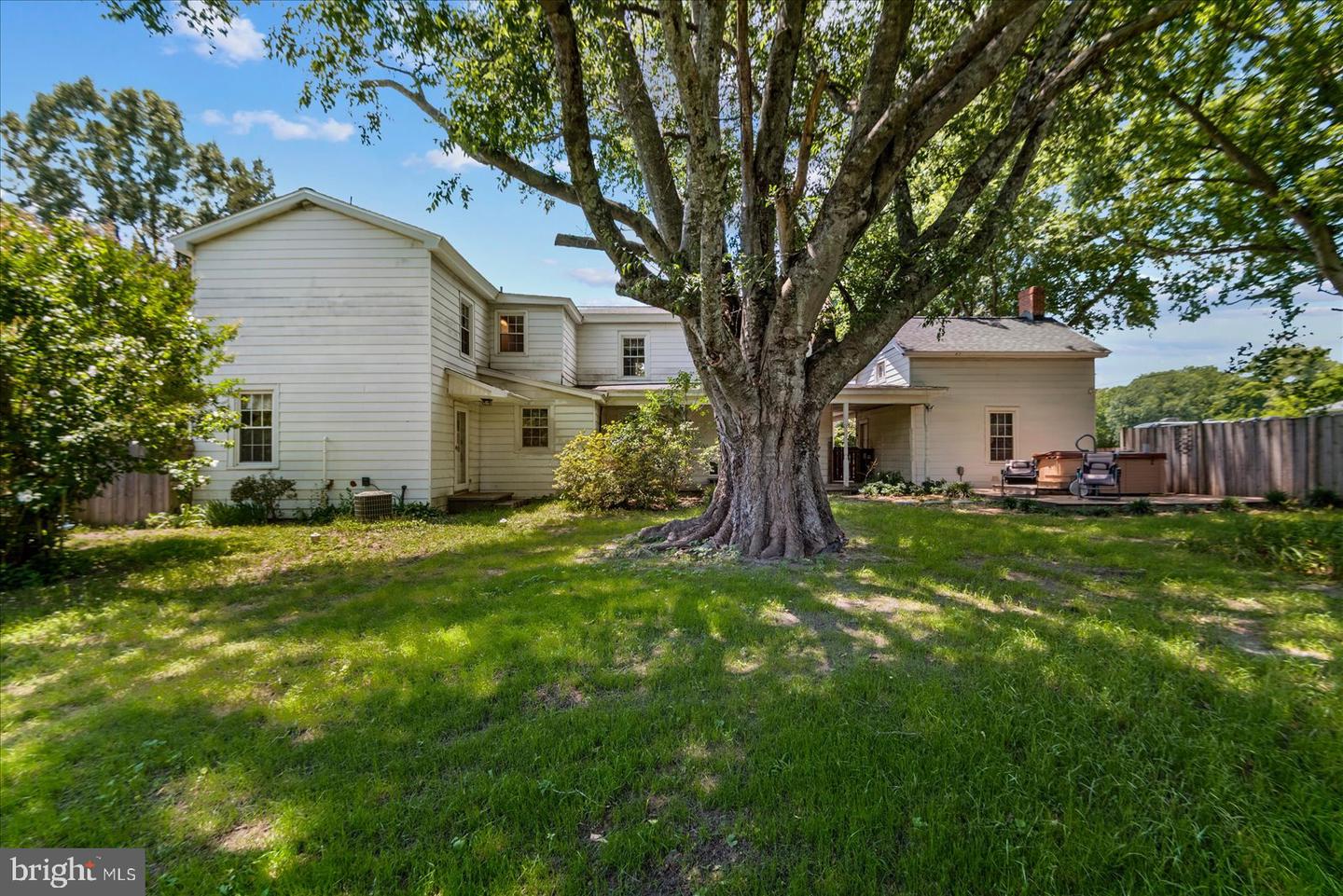 11456 Chesterfield Rd Property Photo 5