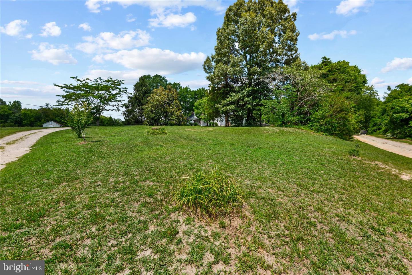 11456 Chesterfield Rd Property Photo 12