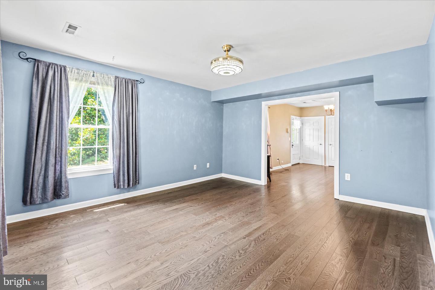 11456 Chesterfield Rd Property Photo 16