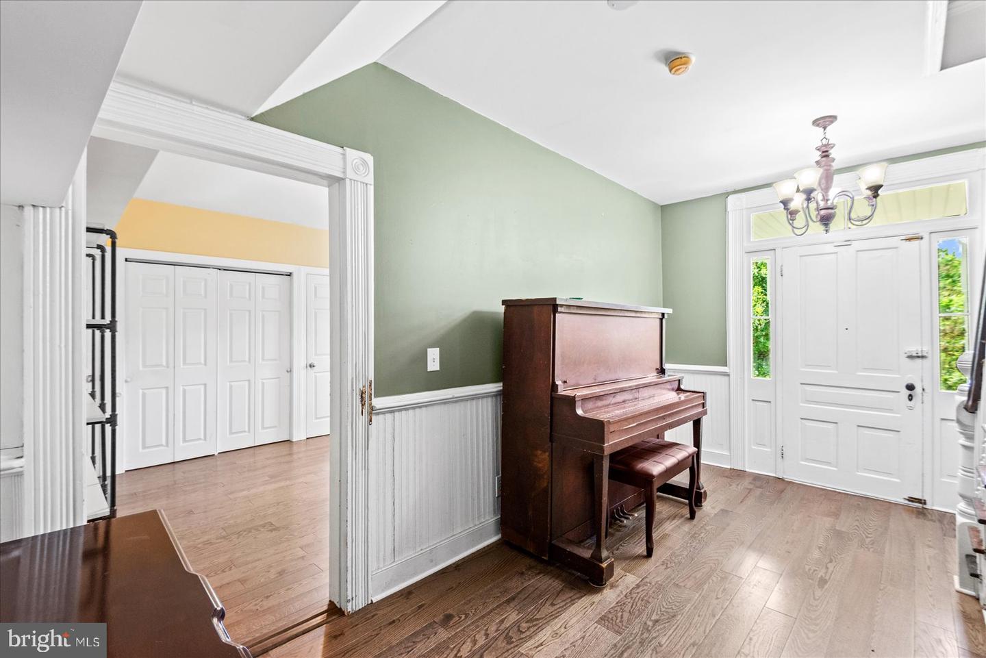 11456 Chesterfield Rd Property Photo 18