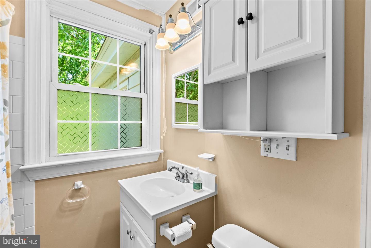 11456 Chesterfield Rd Property Photo 34