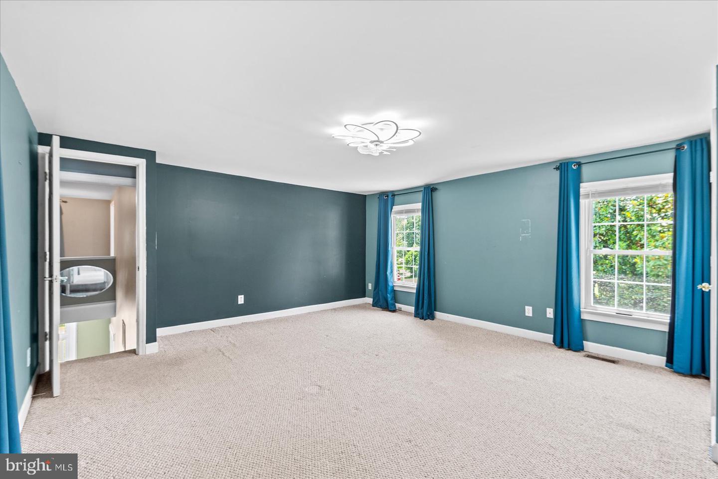 11456 Chesterfield Rd Property Photo 35