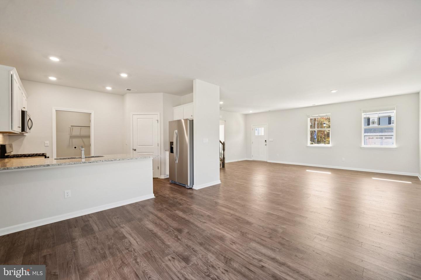 17456 Clark And York St Property Photo 7