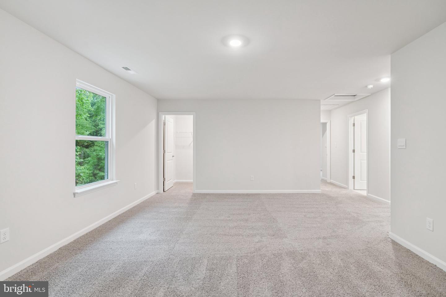 6278 Sterling Way Property Photo 13