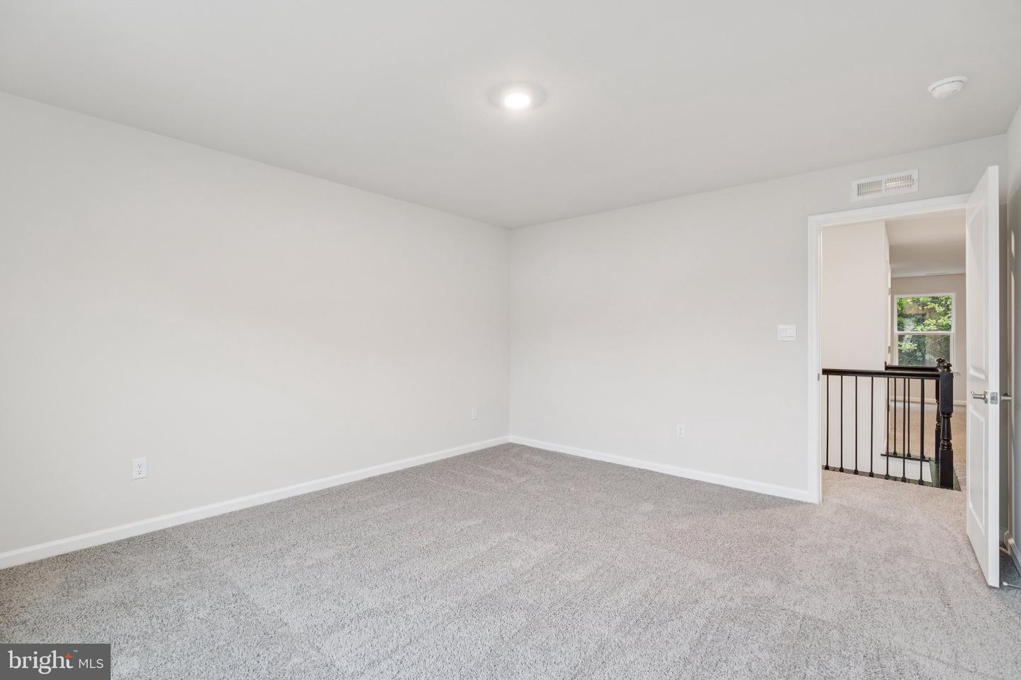 6278 Sterling Way Property Photo 17