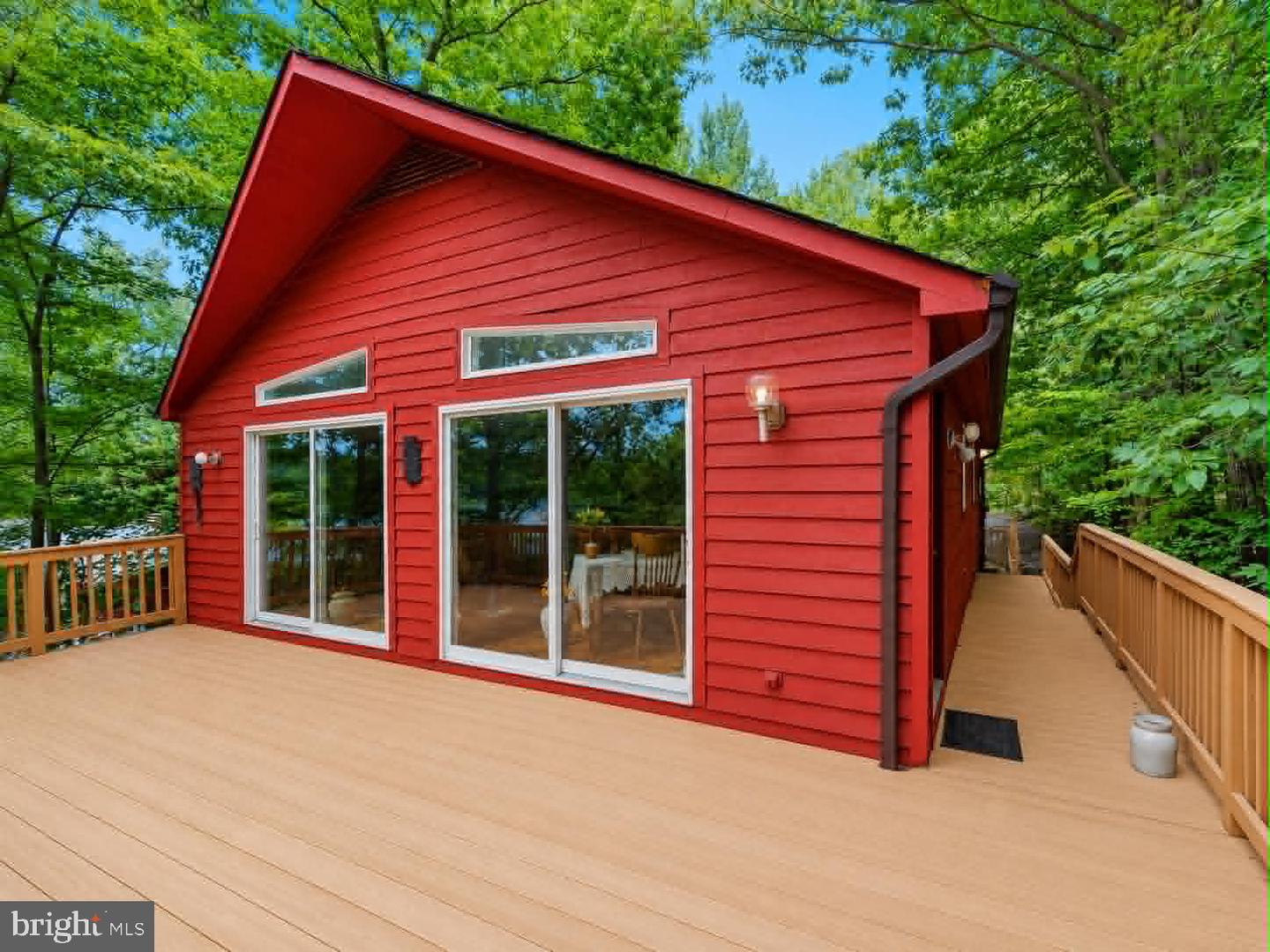 8 Mahon Cir Property Photo 2