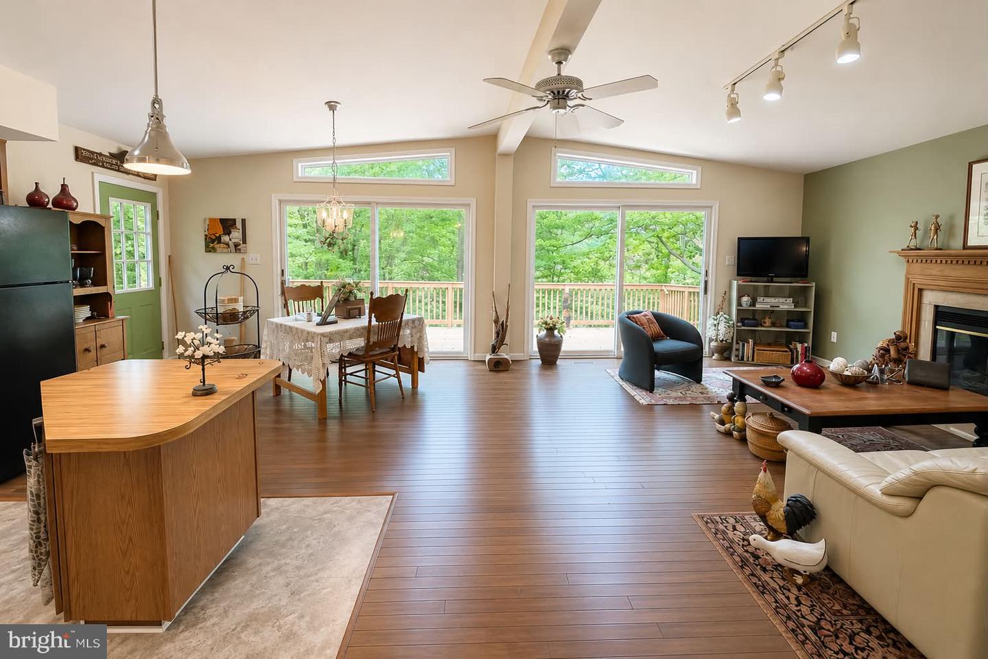 8 Mahon Cir Property Photo 7