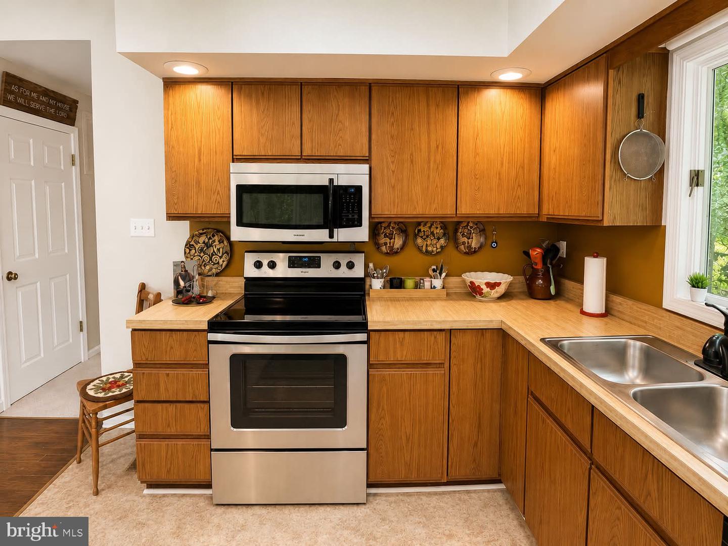 8 Mahon Cir Property Photo 11