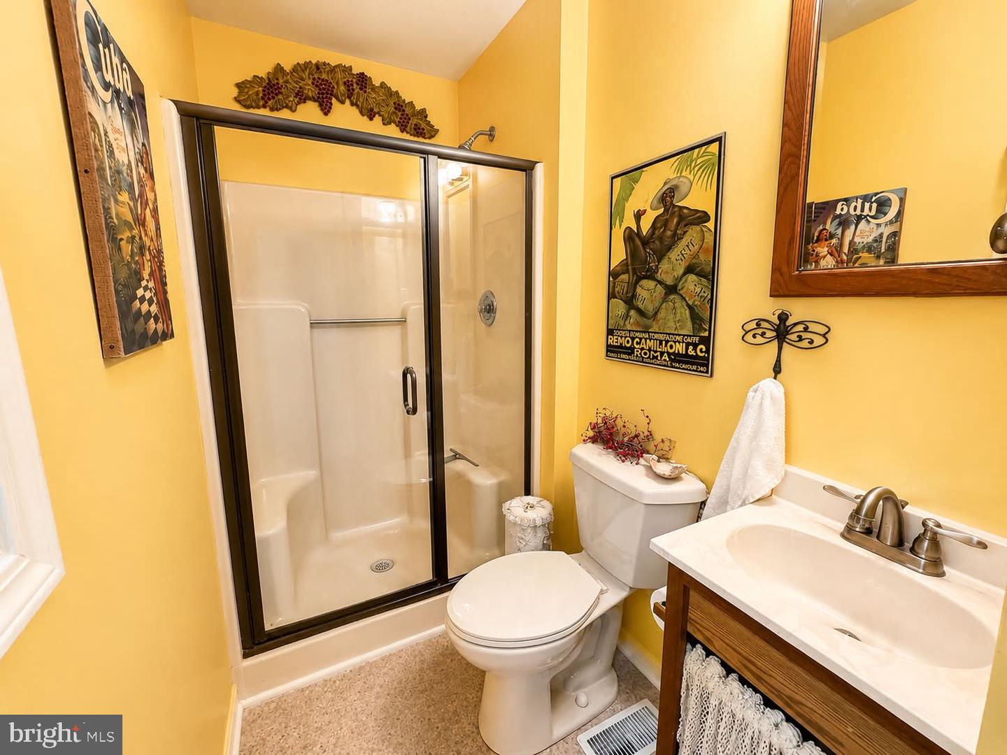 8 Mahon Cir Property Photo 18